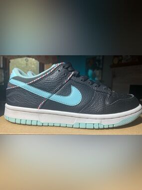 Nike Dunk Low SE
💈Barber Shop💈
5Y-6.5W